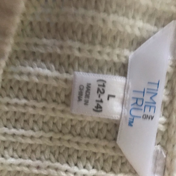 Time & Tru Chevron Sweater size Lg - Picture 2 of 6